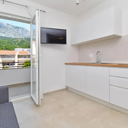 Apartment Despot *